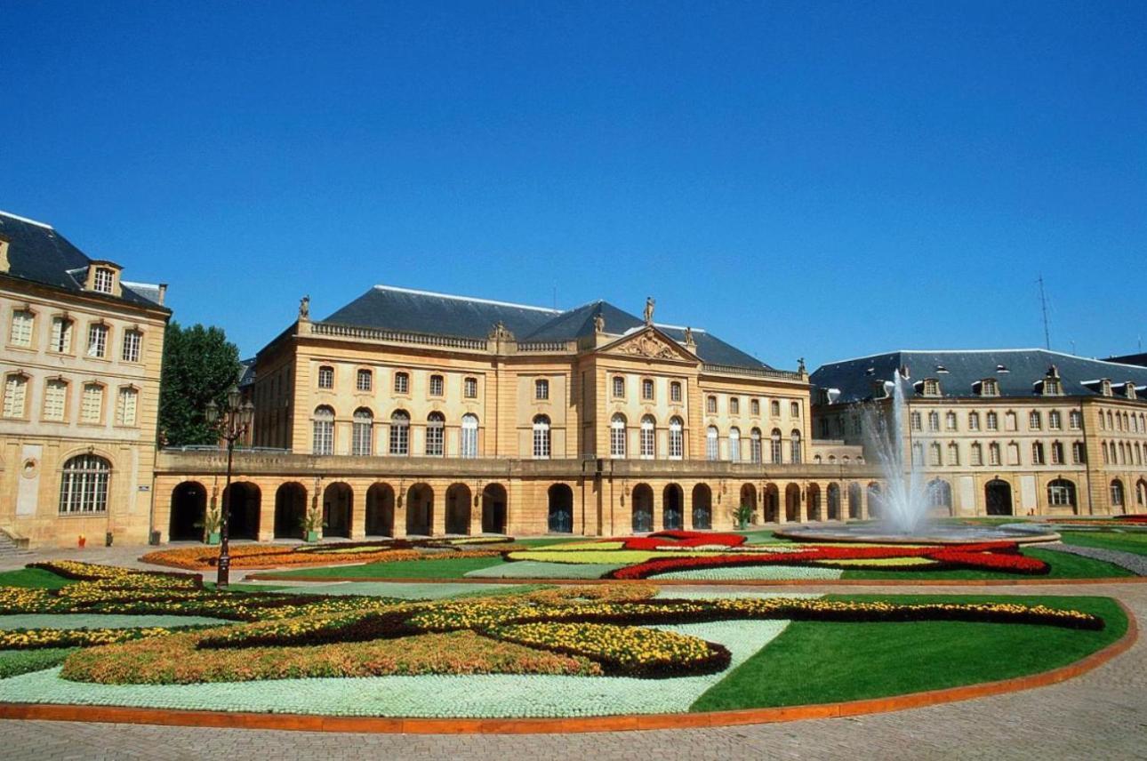 Serenity Bed Palace 2 Metz Gare מראה חיצוני תמונה