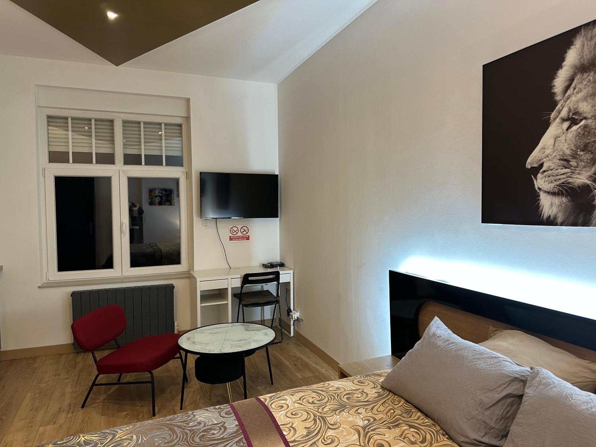 Serenity Bed Palace 2 Metz Gare מראה חיצוני תמונה
